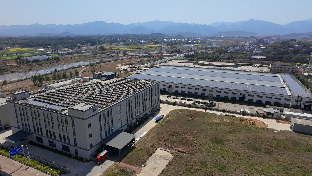 SUPERAIR factory campus