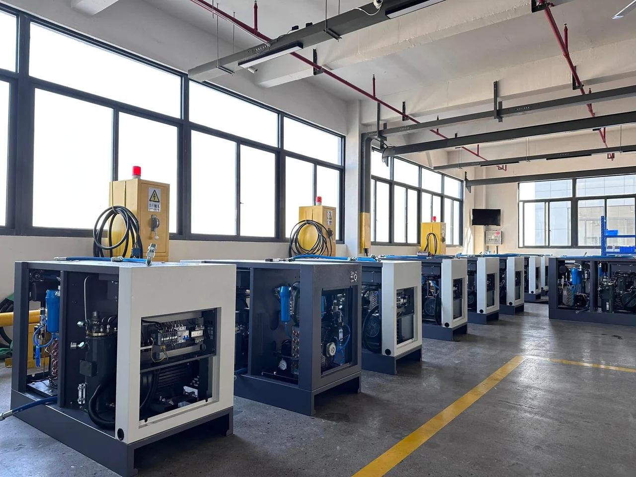 SUPERAIR assembly workshop